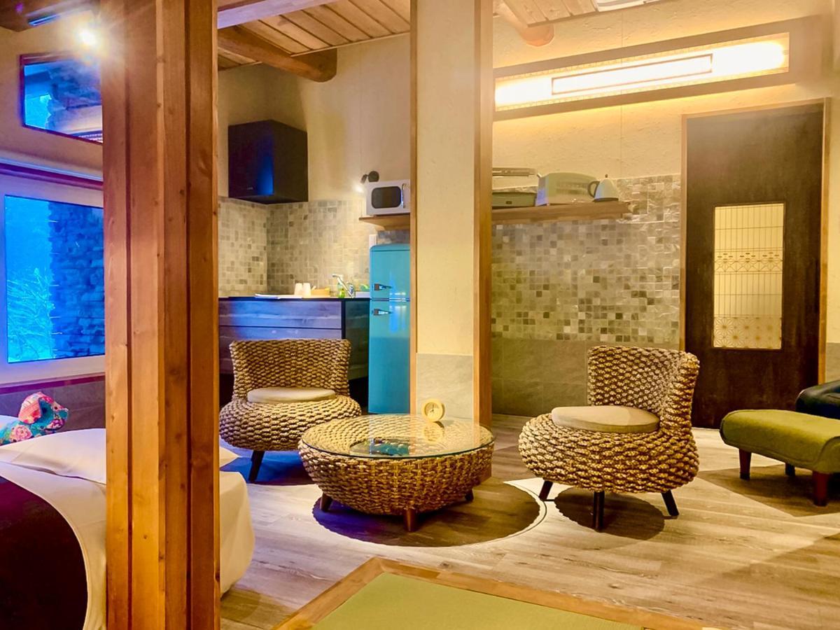 Kunugi Relaxation With 4 Modern *